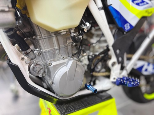 Husqvarna FE 450 FE 450/501 Supermoto KTM Supermotard A2