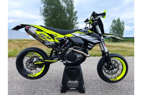 KTM 450/500 Exc Supermoto Supermotard A2 rijbewijs VTR Style