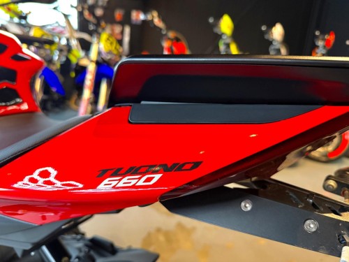 Aprilia Tuono 660 Naked NIEUWSTAAT! A2 rijbewijs