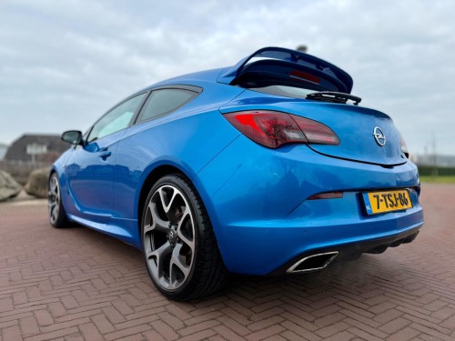 Opel Astra GTC 2.0 Turbo OPC TOPSTAAT! Clima Cruise Navi leer kuipstoelen