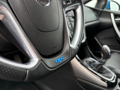 Opel Astra GTC 2.0 Turbo OPC TOPSTAAT! Clima Cruise Navi leer kuipstoelen