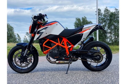 KTM Tour 690 Duke R Naked bike 2014 CONCOURSTAAT!