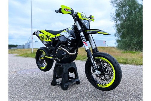 KTM 450/500 Exc Supermoto Supermotard A2 rijbewijs VTR Style