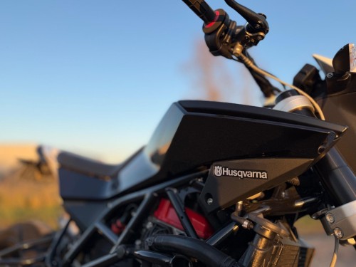 Husqvarna Tour Nuda 900 Exlusief Arrow 2e eigenaar