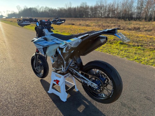 Husqvarna FE 450 2019 Supermoto A2 kenteken NIEUWSTAAT!
