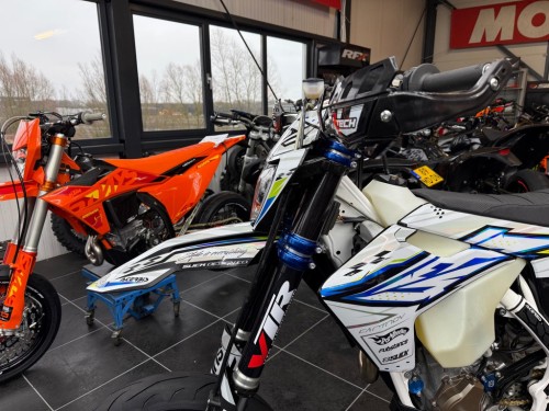 Husqvarna FE 450 2019 Supermoto A2 kenteken NIEUWSTAAT!