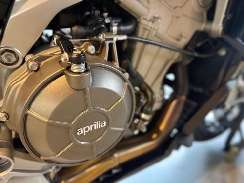 Aprilia Tuono 660 Naked NIEUWSTAAT! A2 rijbewijs