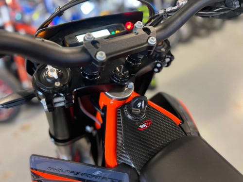 KTM 690 SMC R Supermoto A2 Supermotard 2022 model