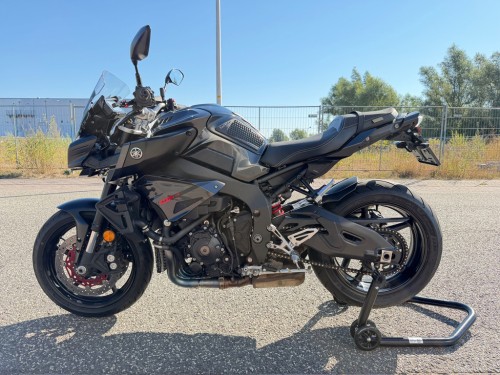 Yamaha Tour MT-10 ABS