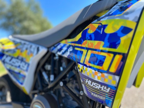 Husqvarna 701 2022 Supermoto Supermotard A2