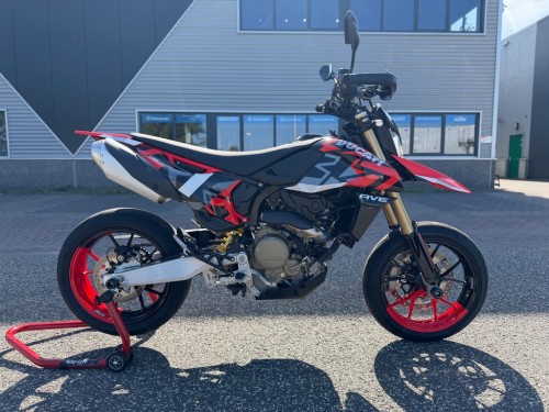 Ducati All-Road Hypermotard 698 Mono RVE Supermoto no KTM 690 smc
