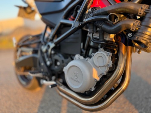 Husqvarna Tour Nuda 900 Exlusief Arrow 2e eigenaar