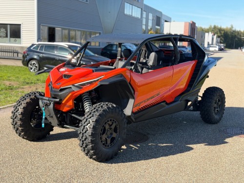 CFMoto ZFORCE Z10-4 Buggy B Landbouw kenteken. Nieuw!