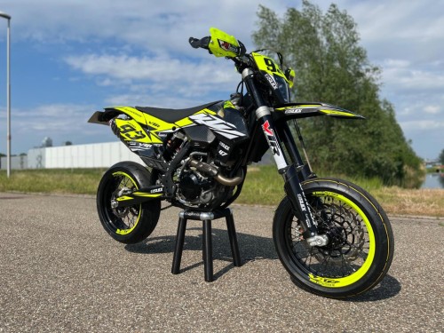 KTM 500 EXC Supermotard 2014 Supermoto A2 GRATIS HELM