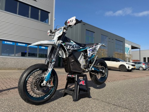 Stark Future Varg 80pk VTR Supermoto A1 A2 Supermotard NIEUW!