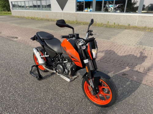 KTM Tour 690 Duke ABS