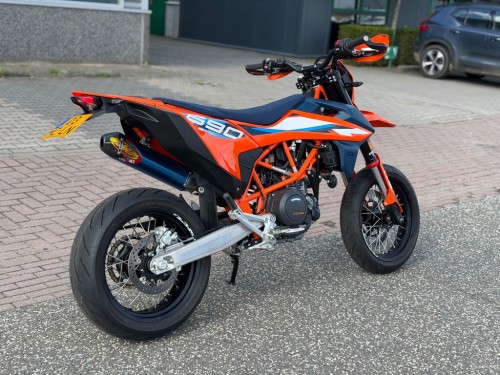 KTM 690 SMC R A2 Nieuwstaat Supermoto Supermotard 2023
