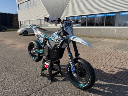 Stark Future Varg 80pk VTR Supermoto A1 A2 Supermotard NIEUW!