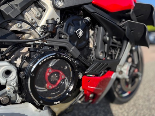 Ducati Naked Streetfighter V4