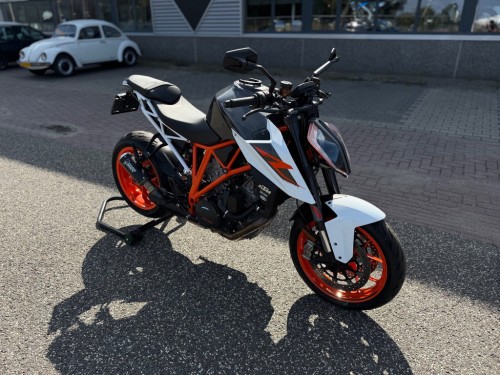 KTM 1290 SuperDuke R ABS Naked TOPSTAAT garantie mogelijk