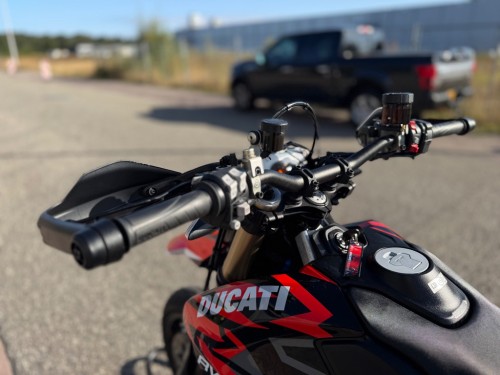 Ducati All-Road Hypermotard 698 Mono RVE Termignoni racing kit Garantie mogelijk