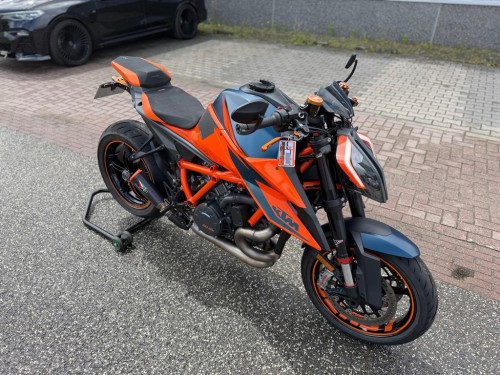 KTM Tour 1290 SuperDuke R ABS