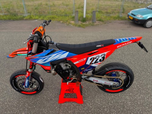 KTM 125 EXC TPI 2025 model A1 Rijbewijs Supermoto Supermotard GARANTIE!