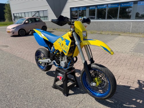 Husaberg/KTM FE 550 Supermotard Supermoto SMR A2 rijbewijs