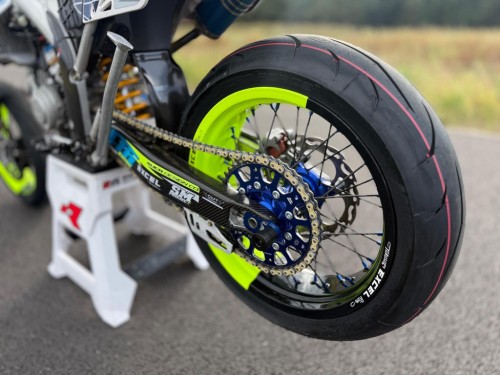 TM SMR En 125 model A1 rijbewijs Supermoto Supermotard TOPTAAT!