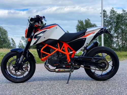 KTM Tour 690 Duke R Naked bike 2014 CONCOURSTAAT!