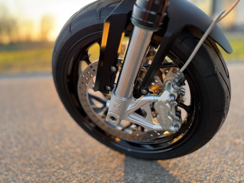 Husqvarna Tour Nuda 900 Exlusief Arrow 2e eigenaar