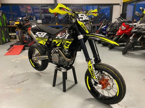 KTM 530 Exc-R Supermotard Supermoto A2 65pk VTR Style