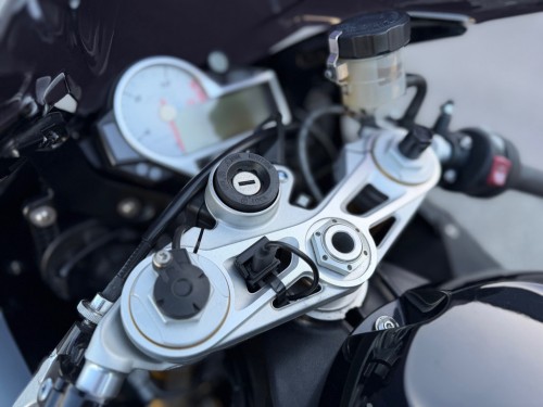 BMW Sport S 1000 RR HP4 specs
