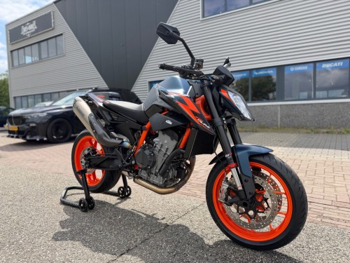 KTM 890 Duke R ABS NIEUWSTAAT 24 maand GARANTIE