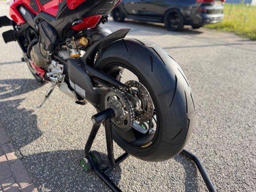 Ducati Streetfighter V4 S Desmo TOPSTAAT! Garantie mog