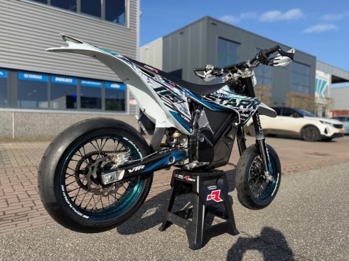 Stark Future Varg 80pk VTR Supermoto A1 A2 Supermotard NIEUW!