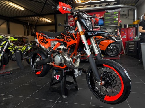KTM 300 EXC TPI 2022 NIEUWSTAAT A2 Supermoto supermotard