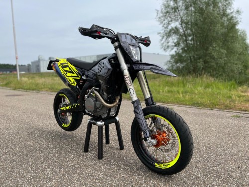 KTM 530 EXC-R 2010 Supermotard Supermoto SM VTR Style