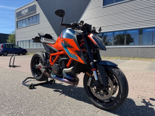 KTM 1290 SuperDuke R ABS Track pack Akrapovic Full options