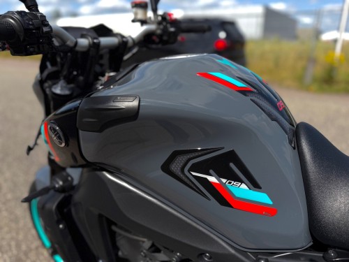 Yamaha MT-09 Naked bike 2023 Quick shifter Garantie mogelijk