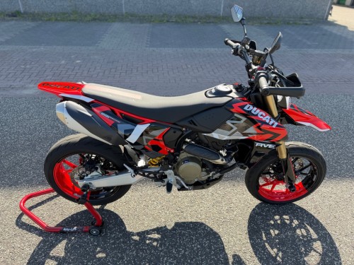 Ducati All-Road Hypermotard 698 Mono RVE Supermoto no KTM 690 smc