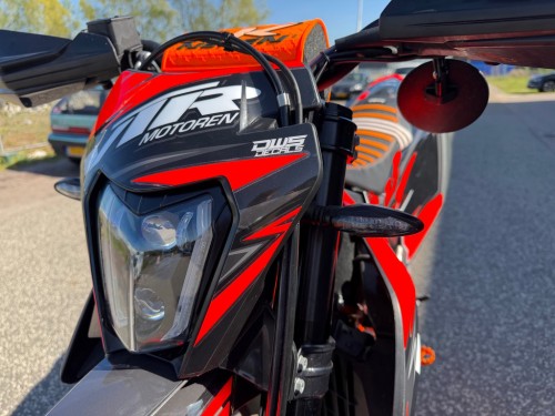 KTM 690 SMC R A2 rijbewijs Supermoto Supermotard no 450/500 exc