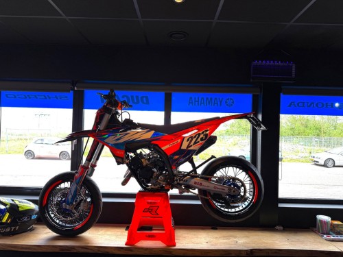 KTM 125 EXC TPI 2025 model A1 Rijbewijs Supermoto Supermotard GARANTIE!