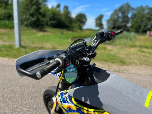 Husqvarna 701 2022 Supermoto Supermotard A2
