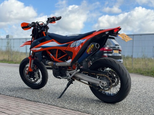 KTM 690 SMC R A2 Nieuwstaat Supermoto Supermotard 2023