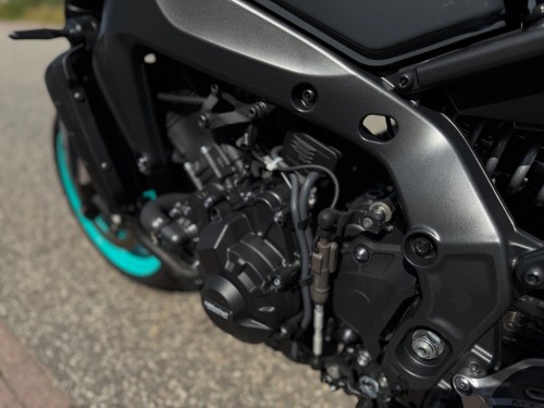 Yamaha MT-09 Naked bike 2023 Quick shifter Garantie mogelijk