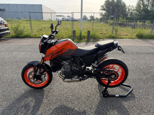 KTM Tour 690 Duke ABS