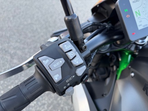 Kawasaki Z900 Naked 2025 1500 km met Fabrieksgarantie