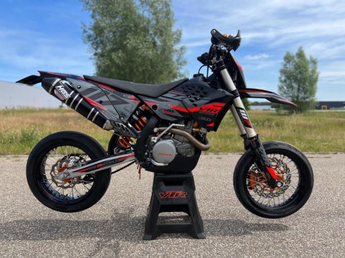 KTM Supermotard 450 EXC-R 530 A2 rijbewijs Supermoto VTR Style