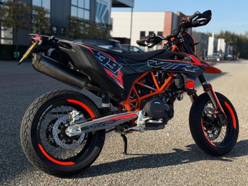 KTM Tour 690 SMC R 2021Supermoto Supermotard TOPSTAAT!